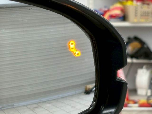 ZR-Ve:HEV Z BLACK STYLE 内装他