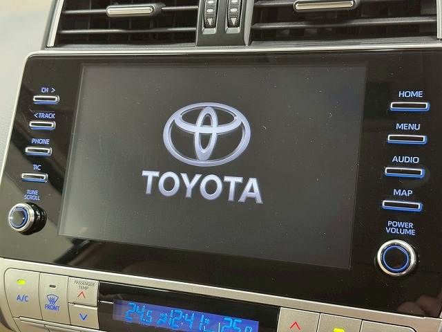 トヨタ ランドクルーザープラドの画像3