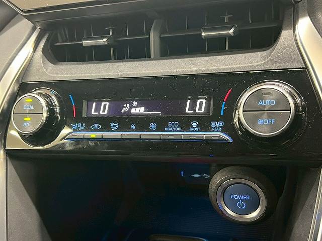 トヨタ ハリアーハイブリッドの画像12