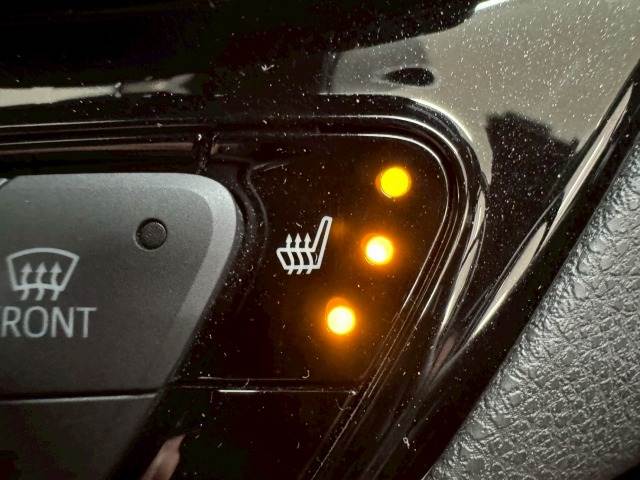 C-HRハイブリッド G 内装他