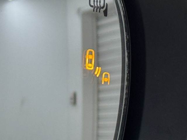 エスクードハイブリッド 内装他