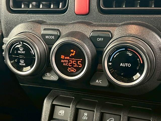 スズキ ジムニーの画像12