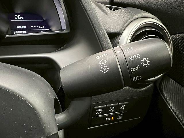 マツダ MAZDA2の画像16