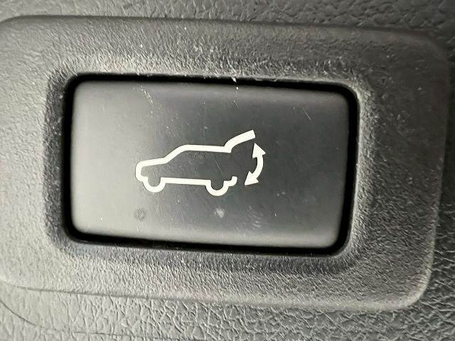 スバル レガシィアウトバックの画像7