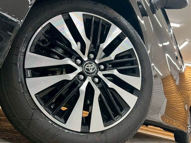 トヨタ アルファードの画像12