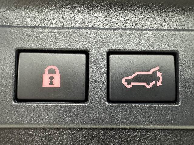 スバル フォレスターの画像16