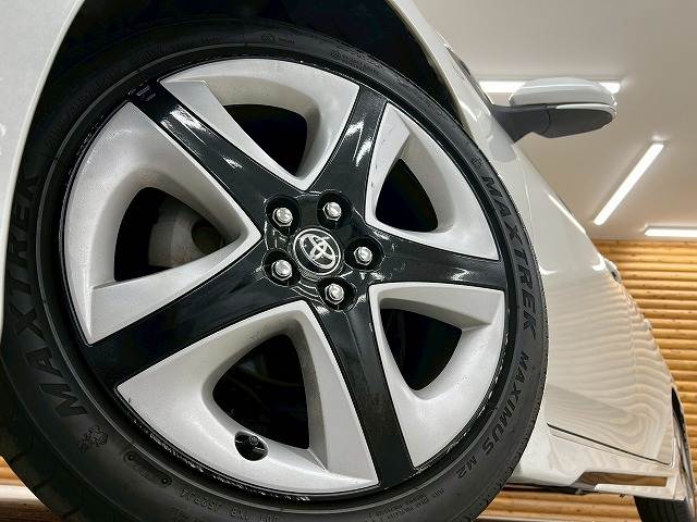 トヨタ プリウスの画像11