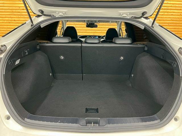 トヨタ プリウスの画像20