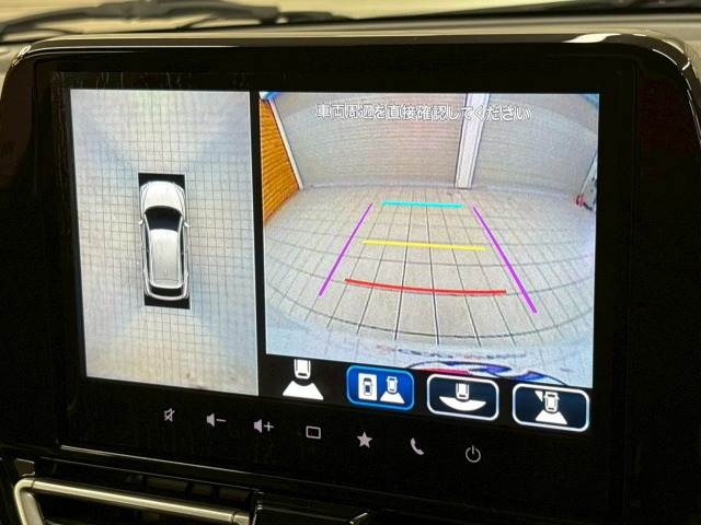 フロンクスベースグレード 内装他