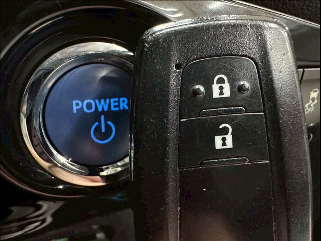 トヨタ プリウスの画像7