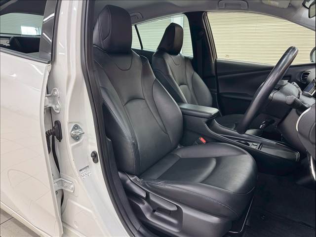 トヨタ プリウスの画像8