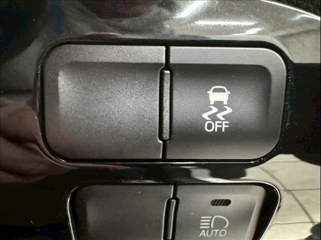 トヨタ プリウスの画像16