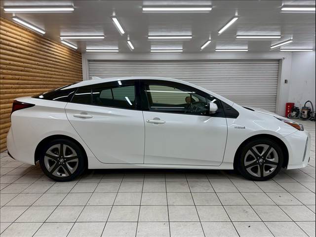 トヨタ プリウスの画像18