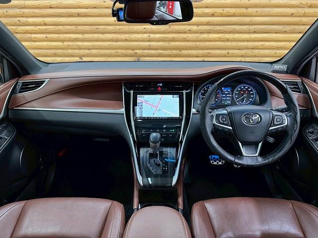 ハリアーPREMIUM 内装他