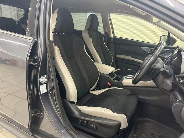 スバル レヴォーグ レイバックの画像8