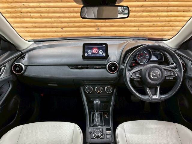 CX-3XD L Package 内装他