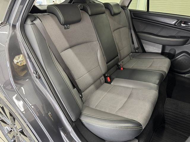 スバル レガシィアウトバックの画像9