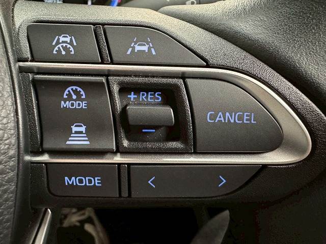 トヨタ ヴォクシーハイブリッドの画像6