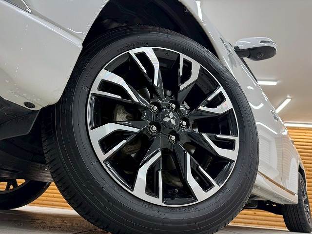 三菱 アウトランダーPHEVの画像11