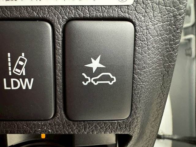 三菱 アウトランダーPHEVの画像16