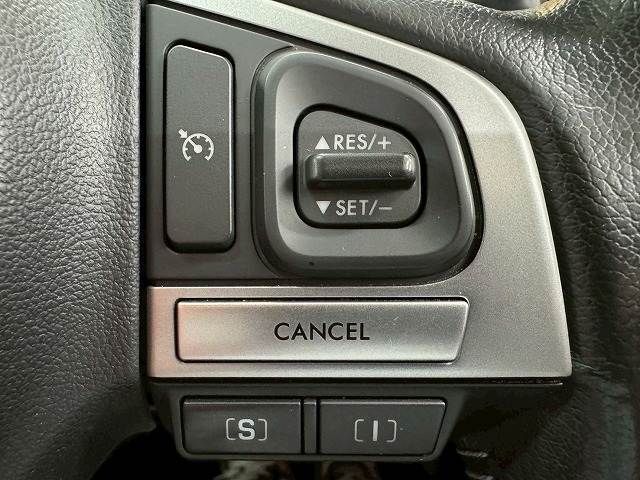 フォレスター2.0i 内装他