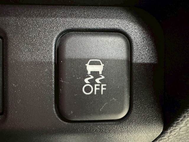 スバル フォレスターの画像12