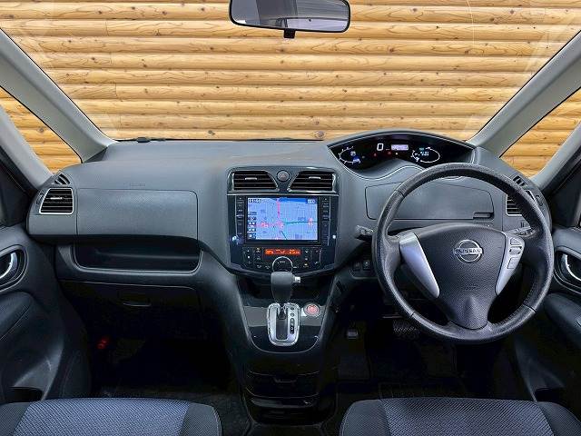 セレナハイウェイスター S-HYBRID　Vセレクション 内装他