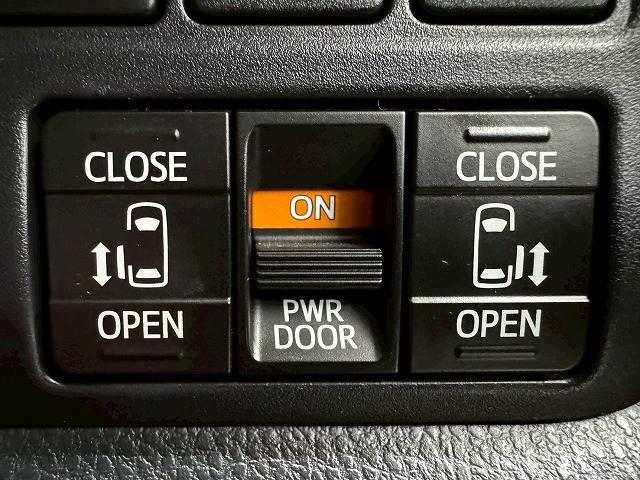 トヨタ ノアの画像7