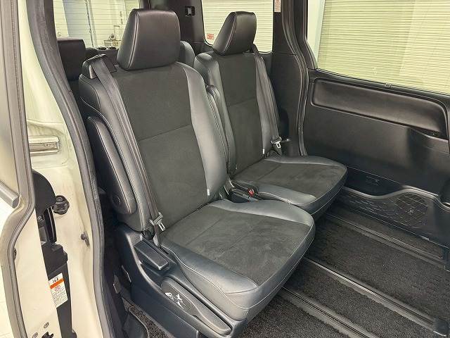 トヨタ ノアの画像9