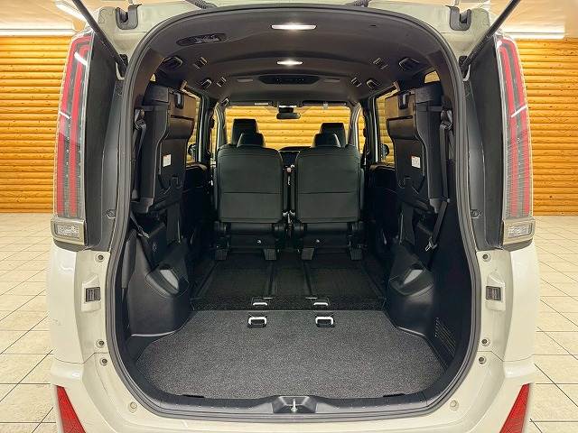 トヨタ ノアの画像20
