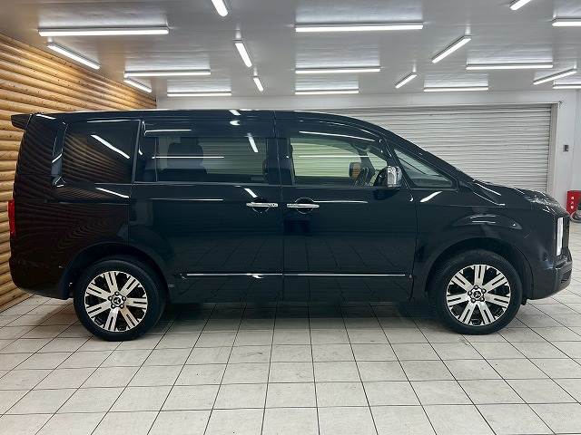 三菱 デリカD5の画像18