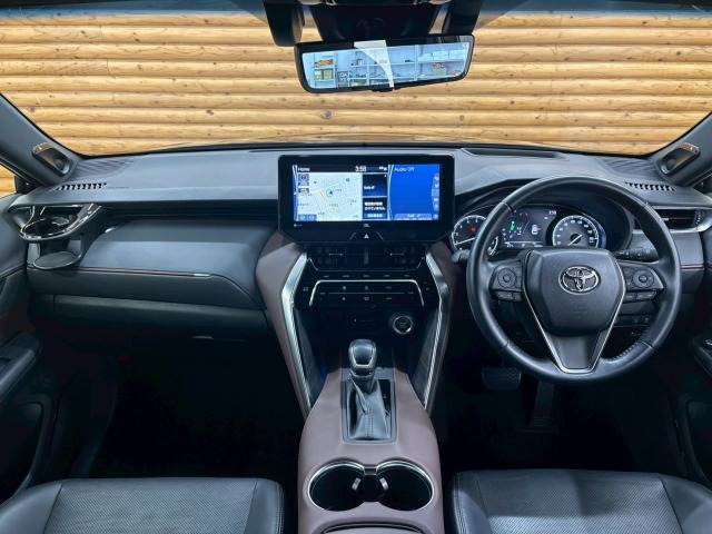 ハリアーZ “Leather Package” 内装他