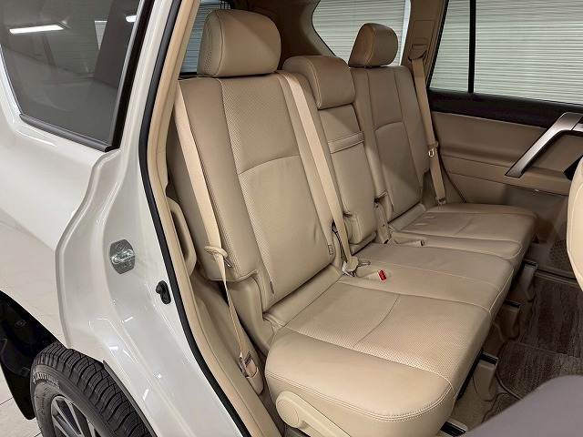 トヨタ ランドクルーザープラドの画像9