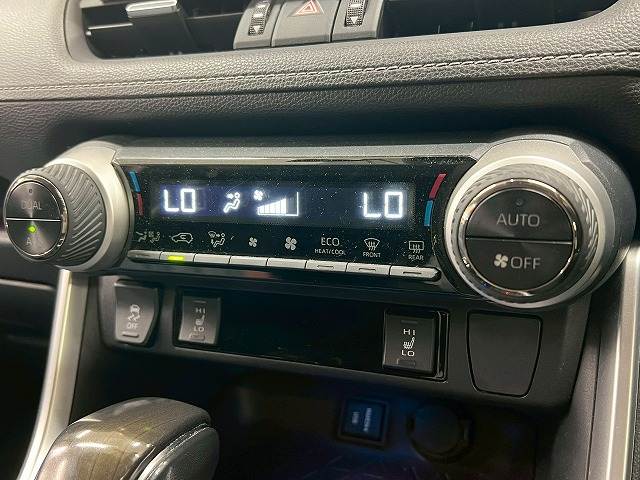 トヨタ&nbsp;RAV4の画像13