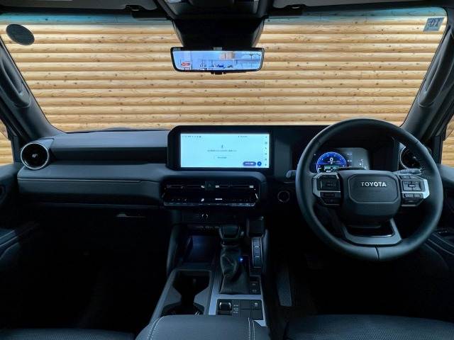 トヨタ ランドクルーザー250の画像3