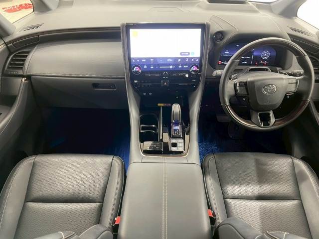 ヴェルファイアハイブリッドZ Premier 内装他