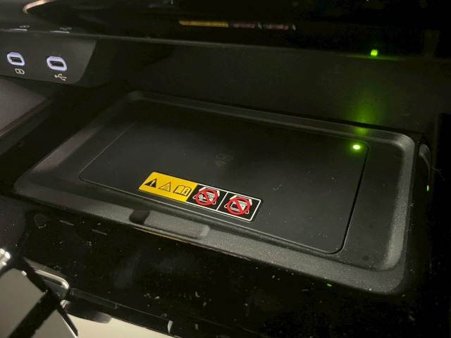 トヨタ ヴェルファイアハイブリッドの画像7