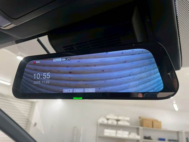 トヨタ ヴェルファイアハイブリッドの画像14