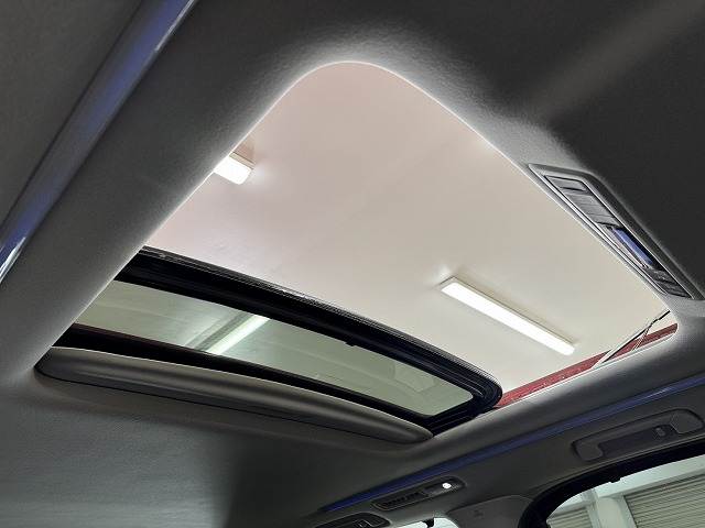 トヨタ アルファードの画像7