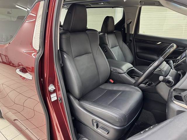 トヨタ アルファードの画像10