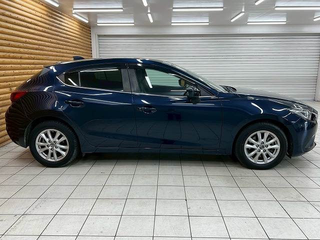 マツダ アクセラスポーツの画像18