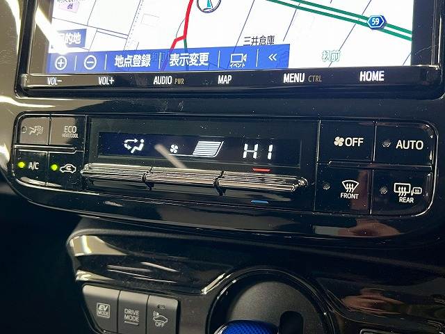 トヨタ プリウスの画像13