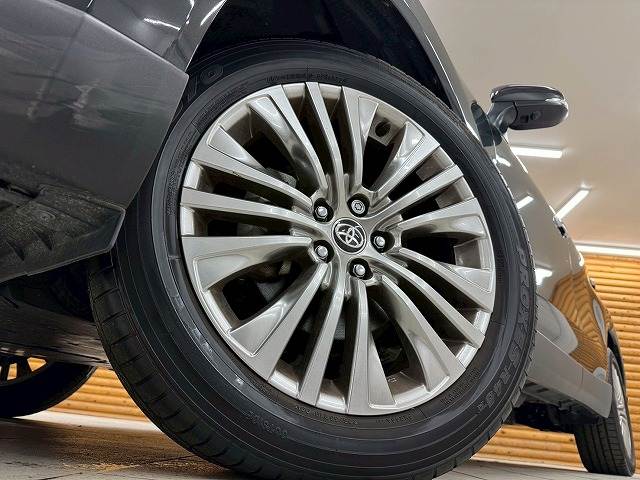 トヨタ ハリアーハイブリッドの画像12