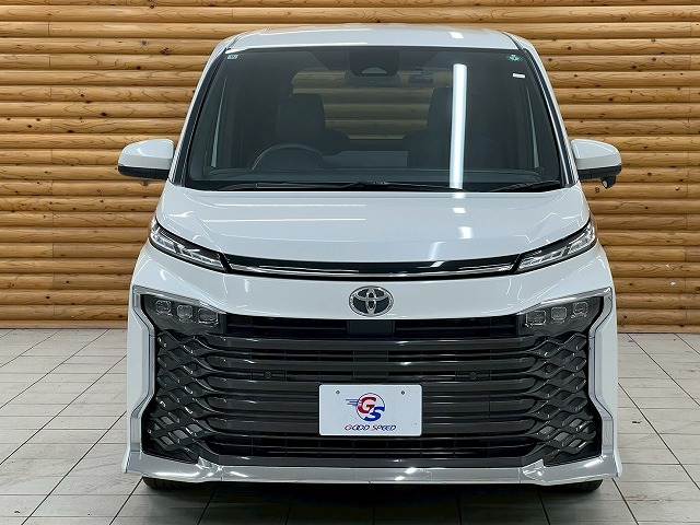 トヨタ ヴォクシーの画像17