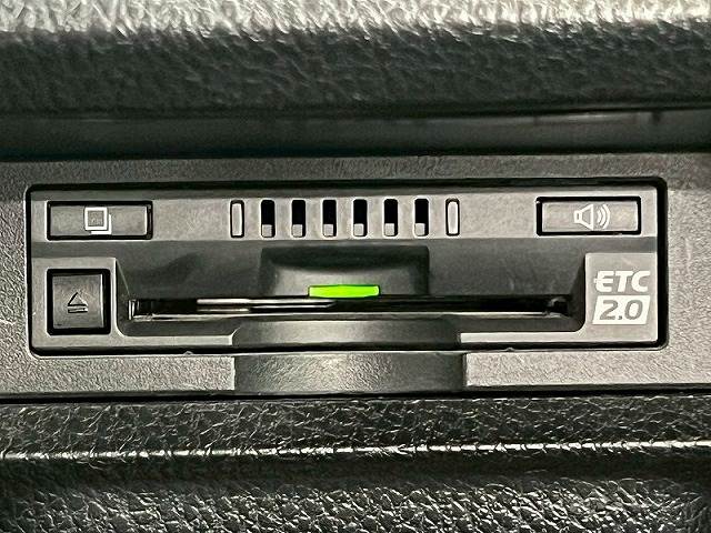 トヨタ ヴォクシーの画像12