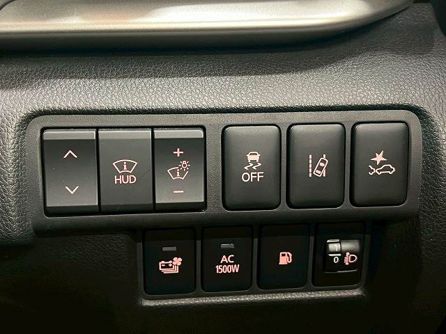 三菱 エクリプスクロスPHEVの画像12