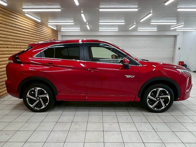 三菱 エクリプスクロスPHEVの画像18