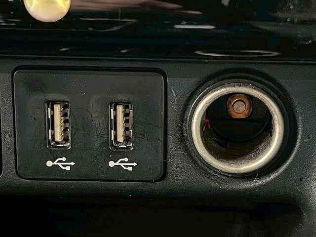 三菱 エクリプスクロスPHEVの画像13