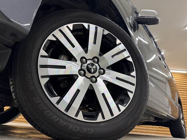 三菱&nbsp;デリカD5の画像11