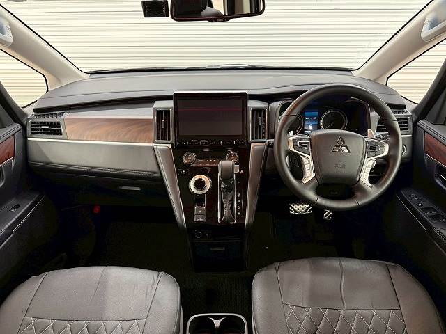 三菱&nbsp;デリカD5の画像3